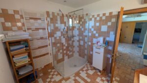 eg bad 1